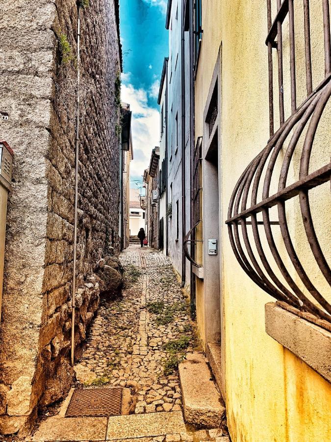 La Vecchia Posta B&B Calangianus Εξωτερικό φωτογραφία